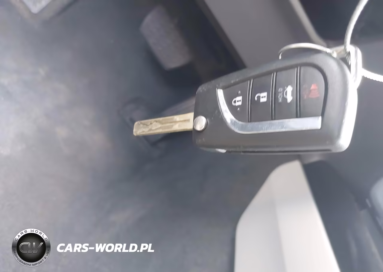 2018 Toyota Camry Se VIN:4T1B11HK0JU579532 - 11