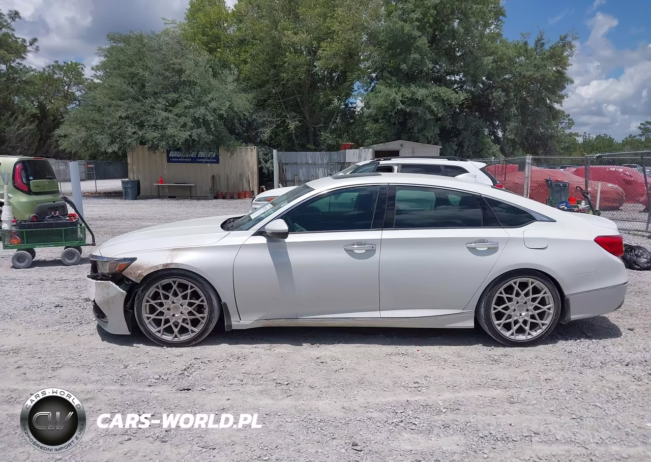 2019 Honda Accord Touring 2.0T VIN:1HGCV2F90KA030274 - 14