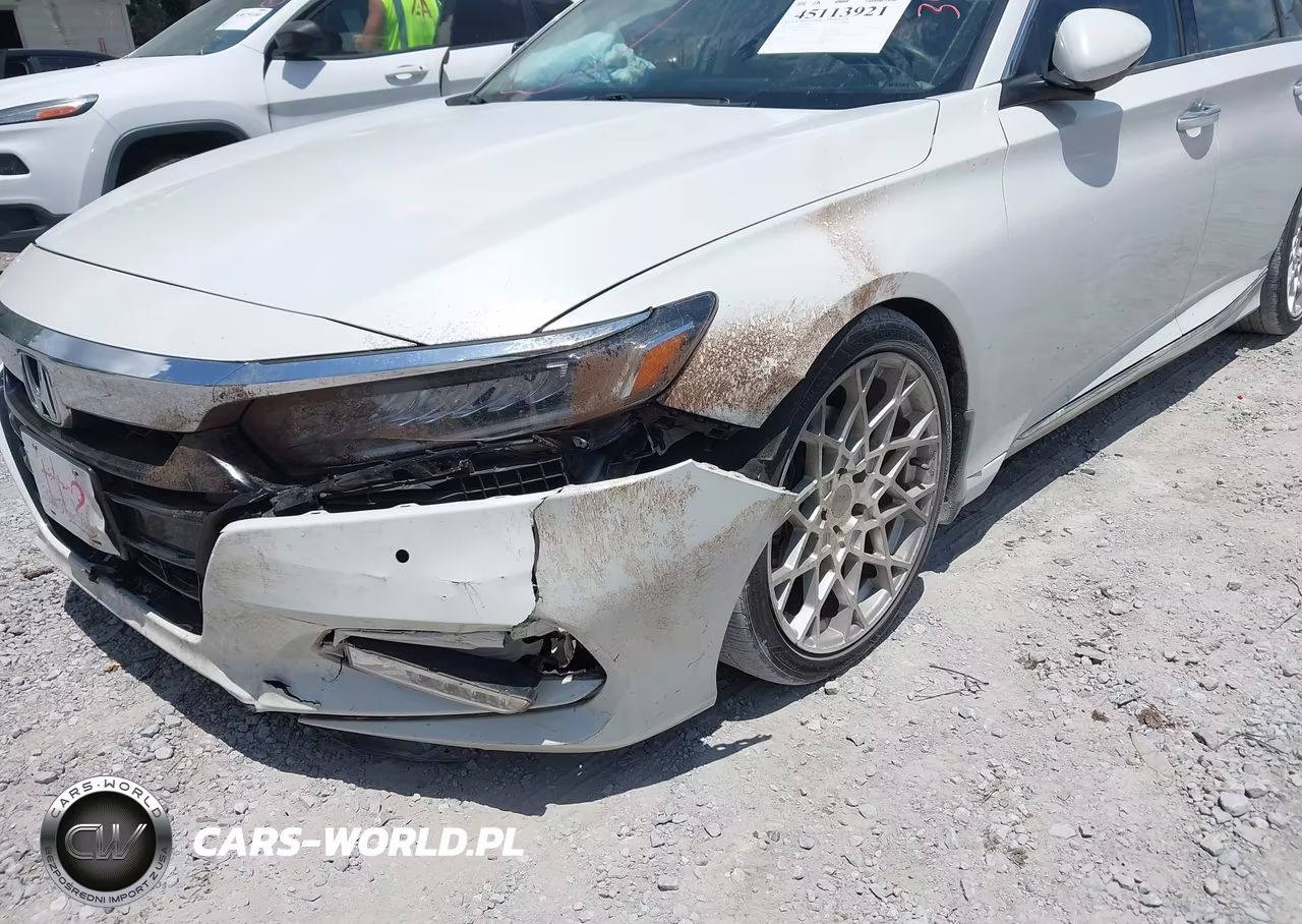 2019 Honda Accord Touring 2.0T VIN:1HGCV2F90KA030274 - 6