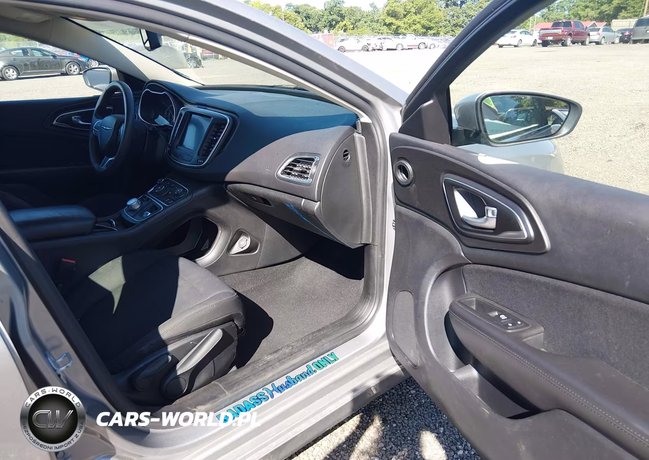 2016 Chrysler 200 Limited VIN:1C3CCCAB7GN172825 - 5