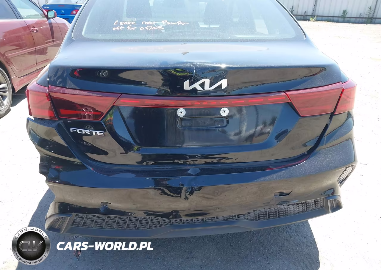 2023 Kia Forte Lxs VIN:3KPF24AD1PE673328 - 17