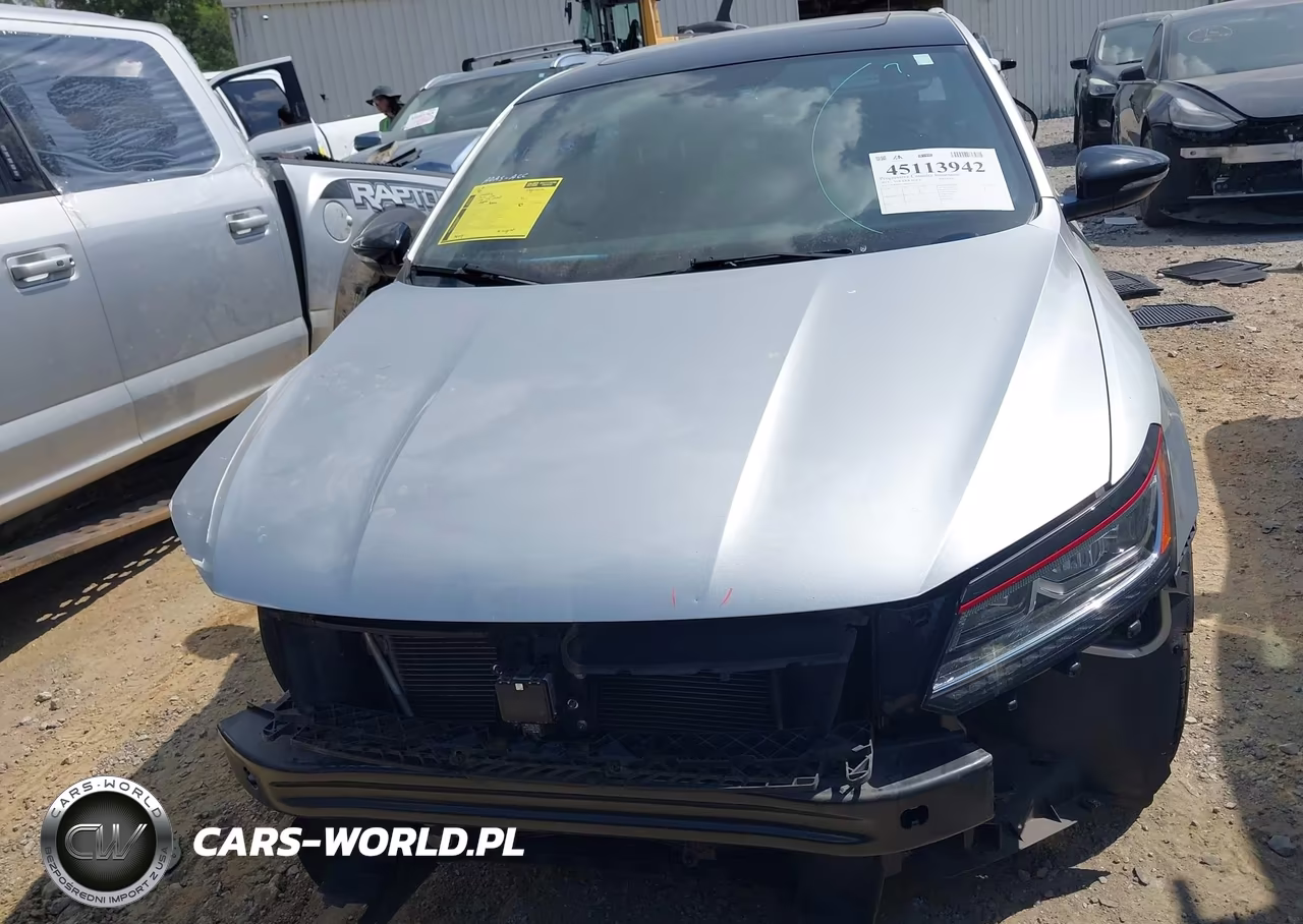 2018 Volkswagen Passat 3.6L V6 Gt VIN:1VWJM7A39JC025311 - 11