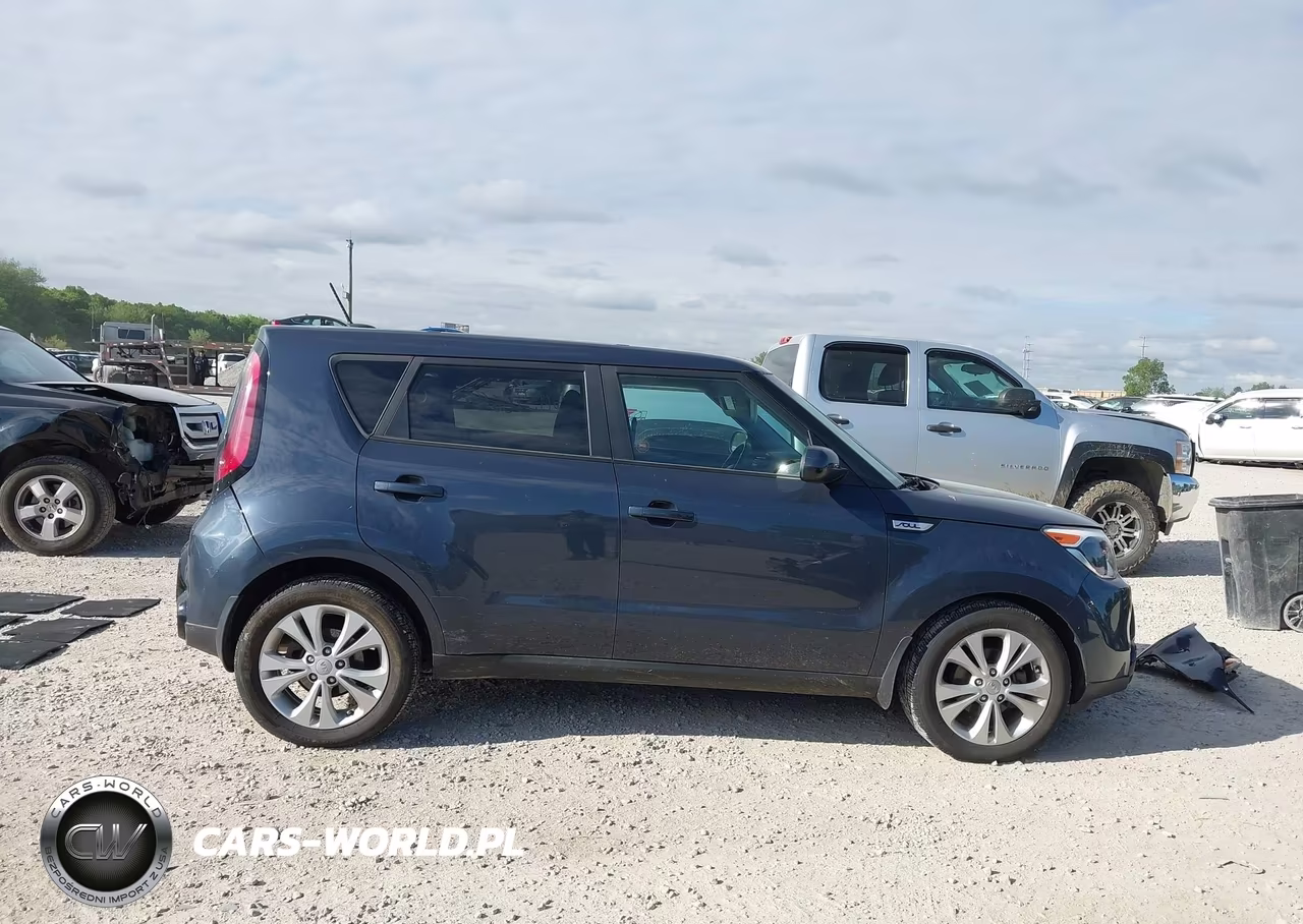 2016 Kia Soul + VIN:KNDJP3A52G7371898 - 13