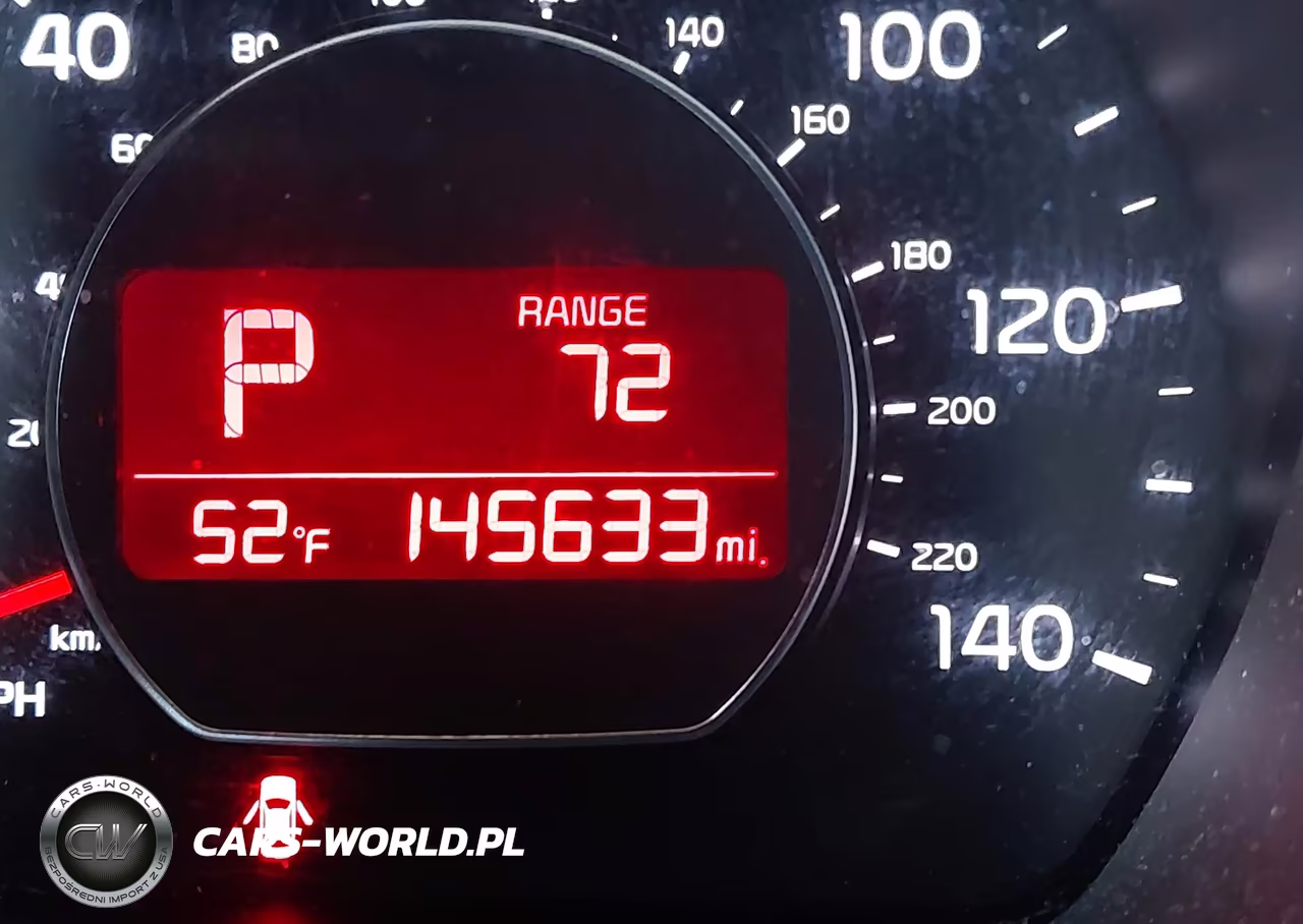 2016 Kia Soul + VIN:KNDJP3A52G7371898 - 15