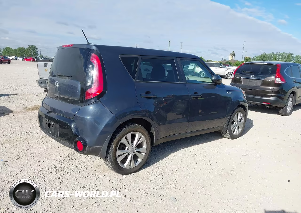 2016 Kia Soul + VIN:KNDJP3A52G7371898 - 4