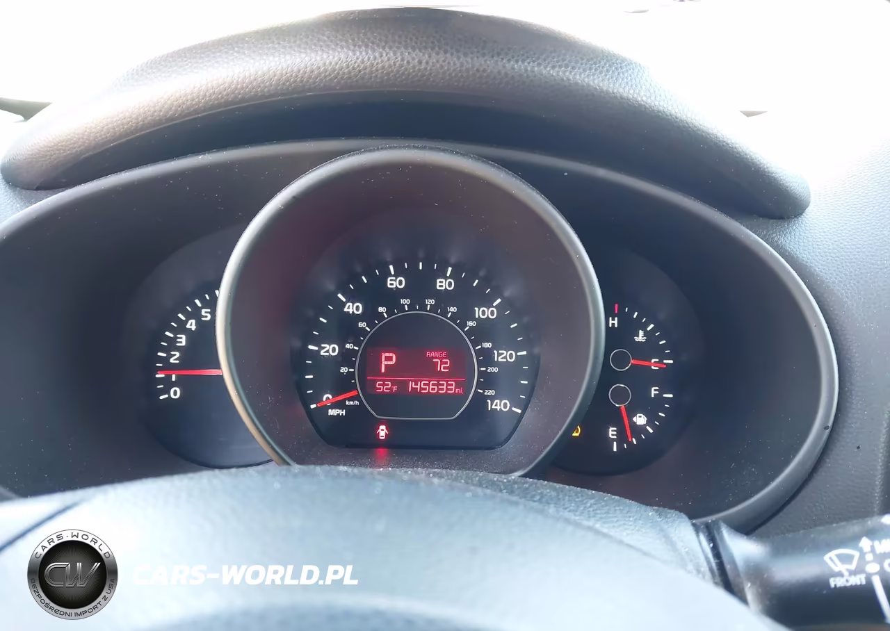 2016 Kia Soul + VIN:KNDJP3A52G7371898 - 7