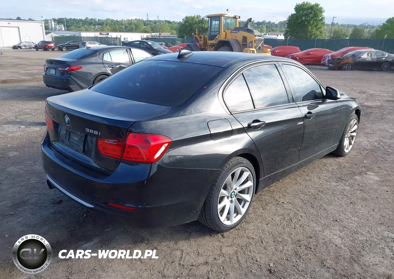 2013 BMW 328I xDrive VIN:WBA3B5C56DF594329 - 4