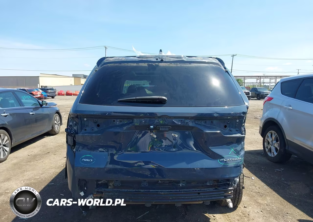 2024 Toyota Grand Highlander Platinum VIN:5TDAAAB54RS009407 - 17