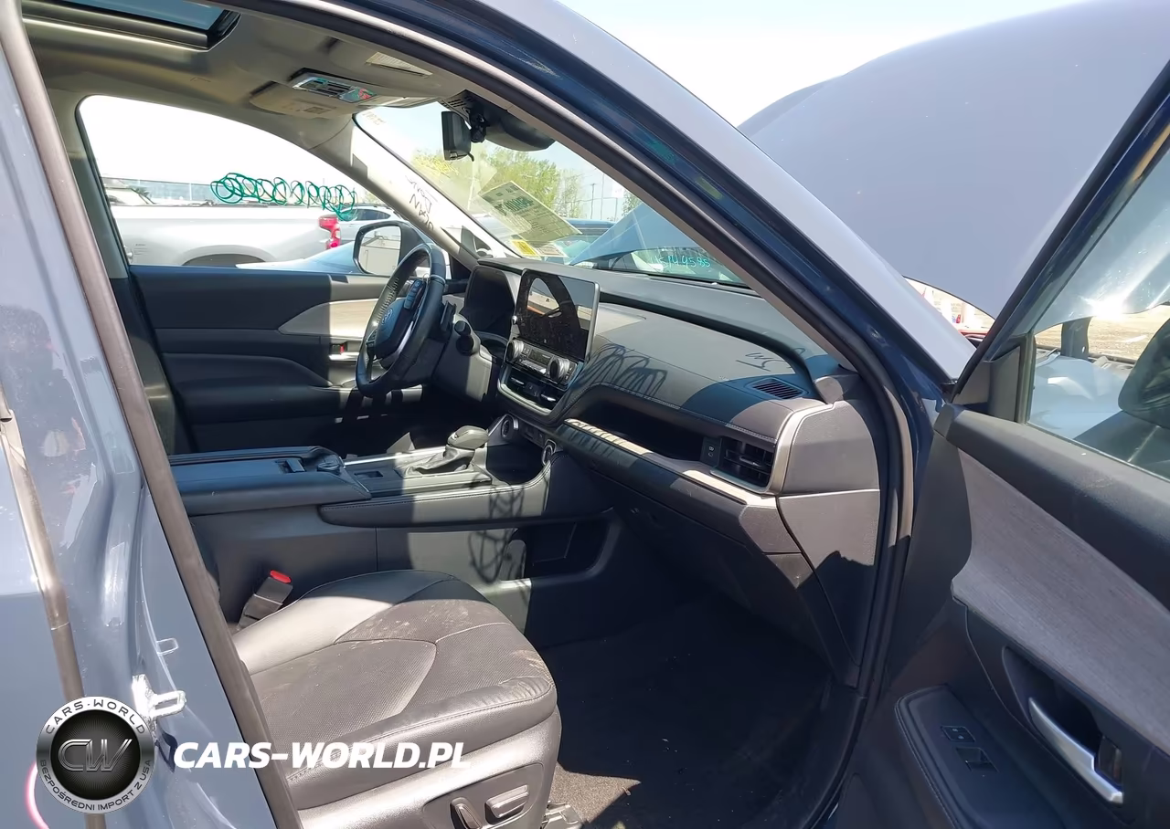 2024 Toyota Grand Highlander Platinum VIN:5TDAAAB54RS009407 - 5