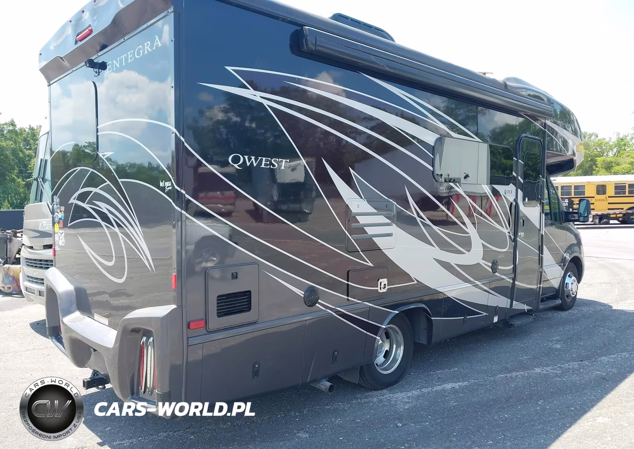 2022 Mercedes-Benz Entegra Coach Standard Roof V6 VIN:W1X8E33YXMN176554 - 4