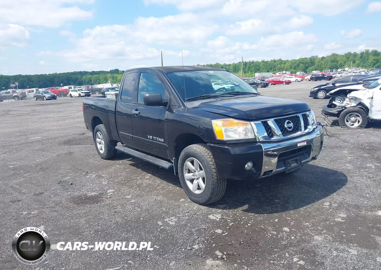 2011 Nissan Titan Sv