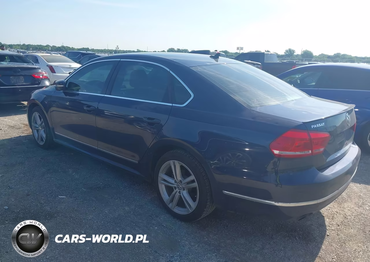 2013 Volkswagen Passat 3.6L V6 Sel Premium VIN:1VWCM7A35DC147211 - 3