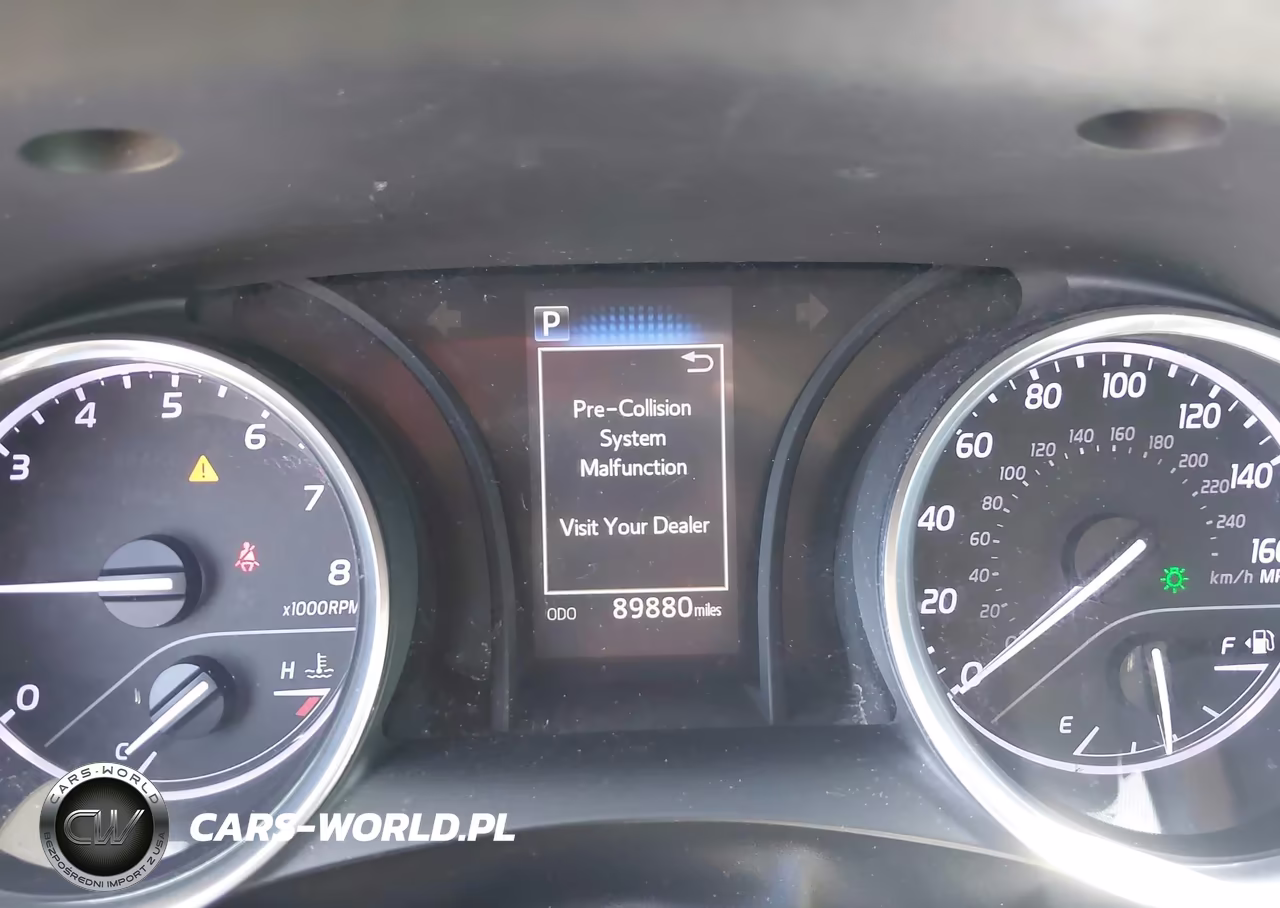 2018 Toyota Camry Le VIN:4T1B11HK1JU619469 - 7