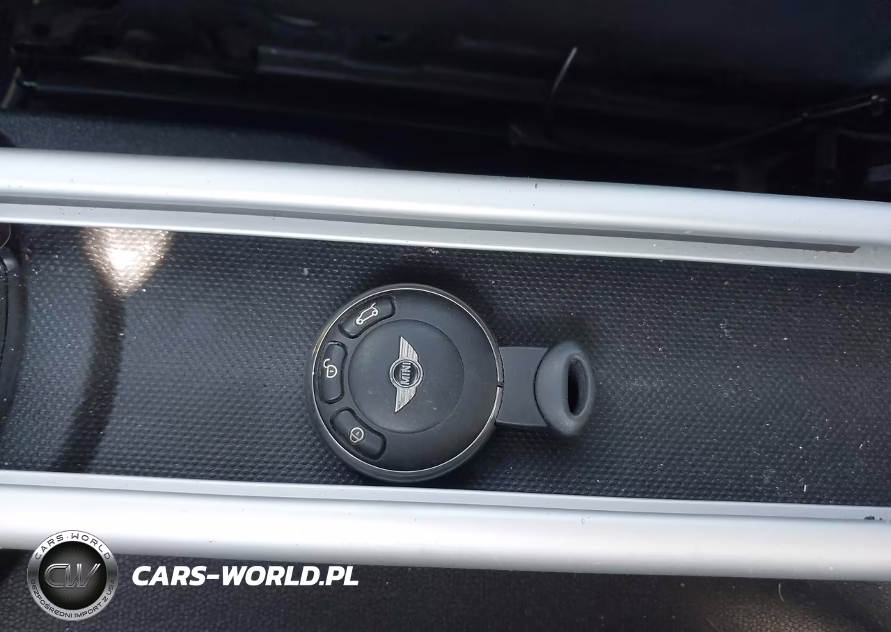 2012 Mini Cooper Countryman VIN:WMWZB3C52CWM30881 - 11