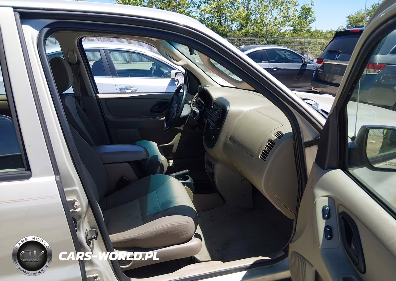 2004 Ford Escape Xls VIN:1FMYU02154KB22615 - 5