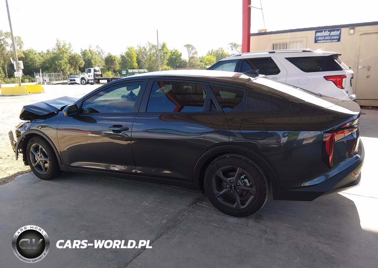 2026 Kia K4 Lxs VIN:3KPFT4DE0TE290587 - 15