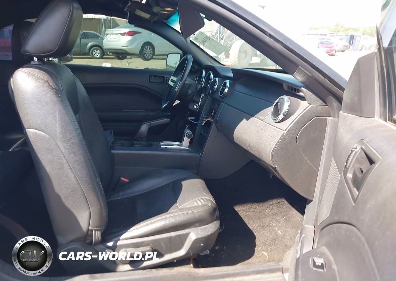 2006 Ford Mustang V6 VIN:1ZVFT84N365143359 - 5