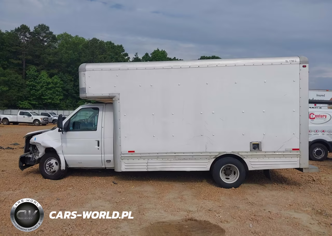 2009 Ford E-450 Cutaway VIN:1FDXE45S49DA10470 - 14