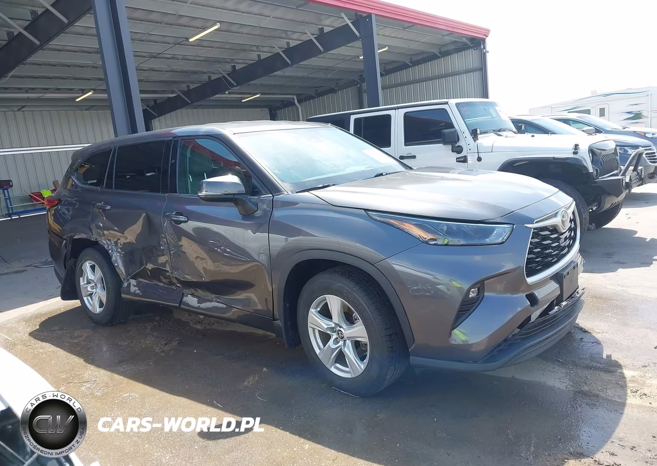 2022 Toyota Highlander Le VIN:5TDBZRBH6NS195810 - 14