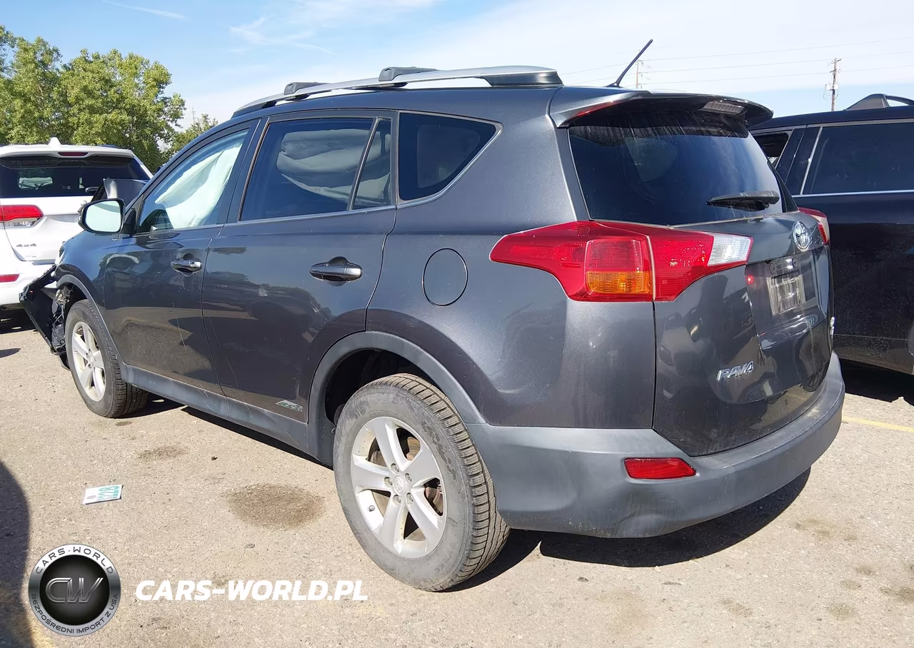 2014 Toyota Rav4 Xle VIN:2T3RFREV2EW129794 - 3