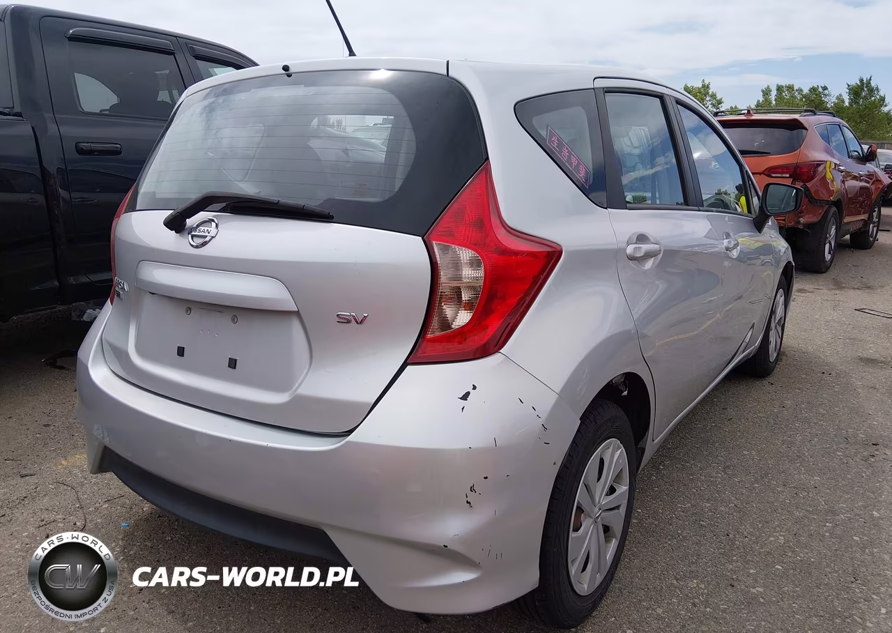 2018 Nissan Versa Note Sv VIN:3N1CE2CP5JL364361 - 4