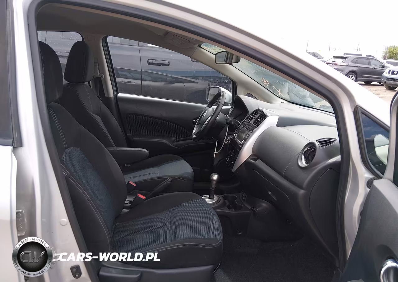 2018 Nissan Versa Note Sv VIN:3N1CE2CP5JL364361 - 5