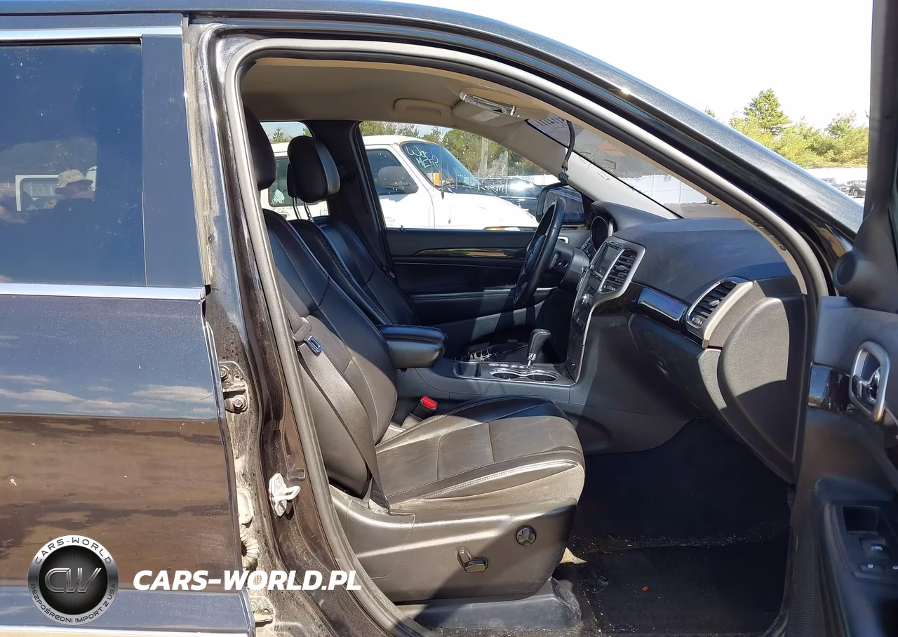 2011 Jeep Grand Cherokee Laredo VIN:1J4RR4GG6BC544201 - 5