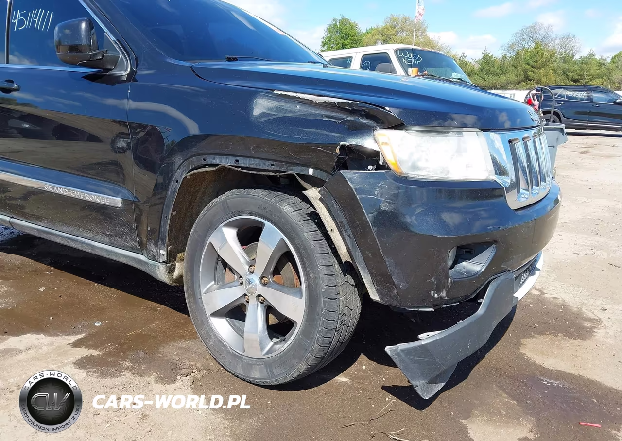 2011 Jeep Grand Cherokee Laredo VIN:1J4RR4GG6BC544201 - 6