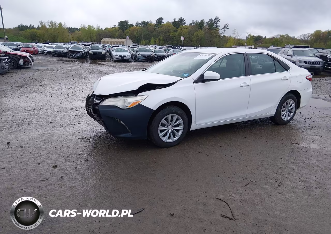 2015 Toyota Camry Le VIN:4T1BF1FK9FU973493 - 2