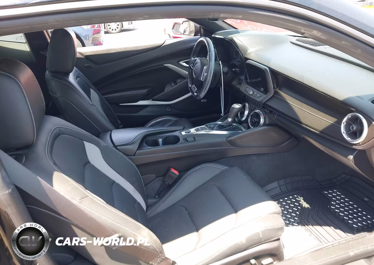 2017 Chevrolet Camaro 2Lt VIN:1G1FD1RS8H0162231 - 5