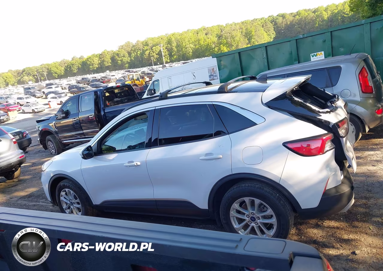 2021 Ford Escape Se Hybrid VIN:1FMCU0BZ7MUA23802 - 14