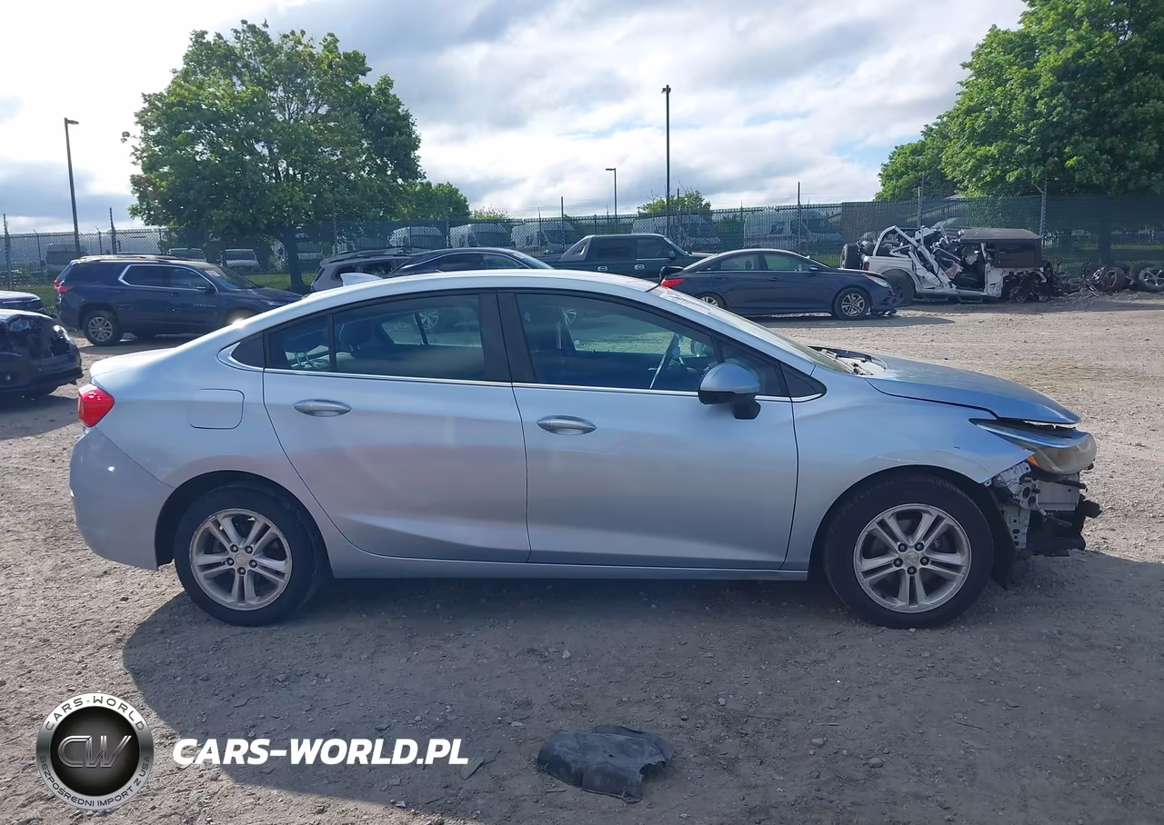 2017 Chevrolet Cruze Lt Auto VIN:1G1BE5SM5H7137891 - 12