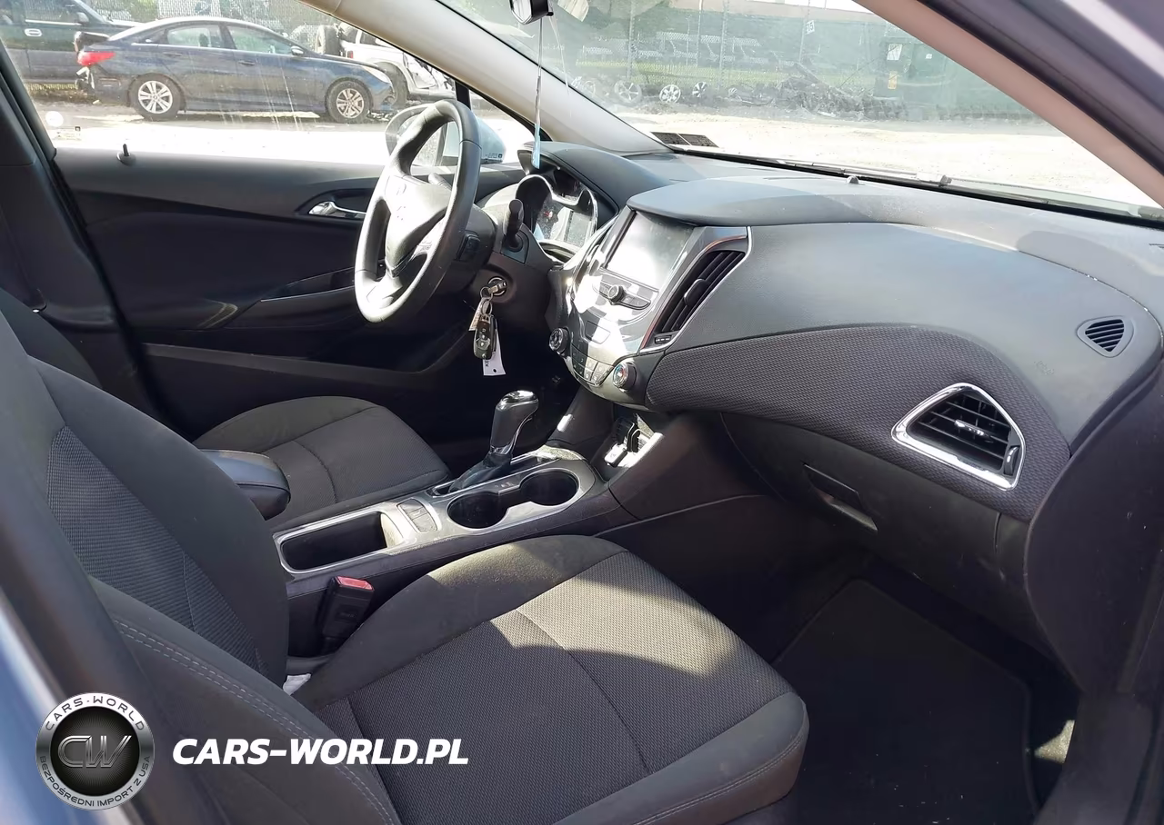 2017 Chevrolet Cruze Lt Auto VIN:1G1BE5SM5H7137891 - 5