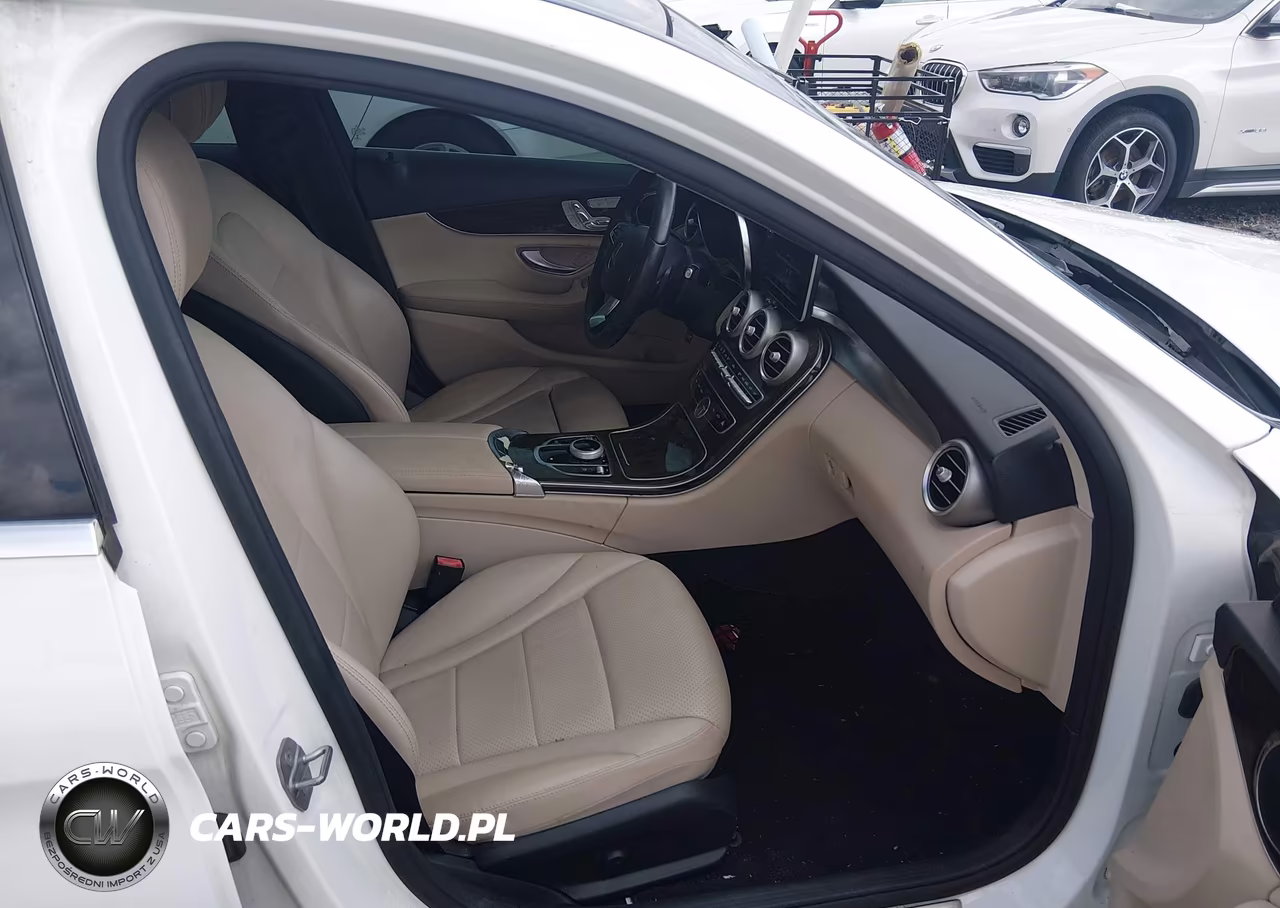 2018 Mercedes-Benz C 300 VIN:WDDWF4JB7JR390954 - 5