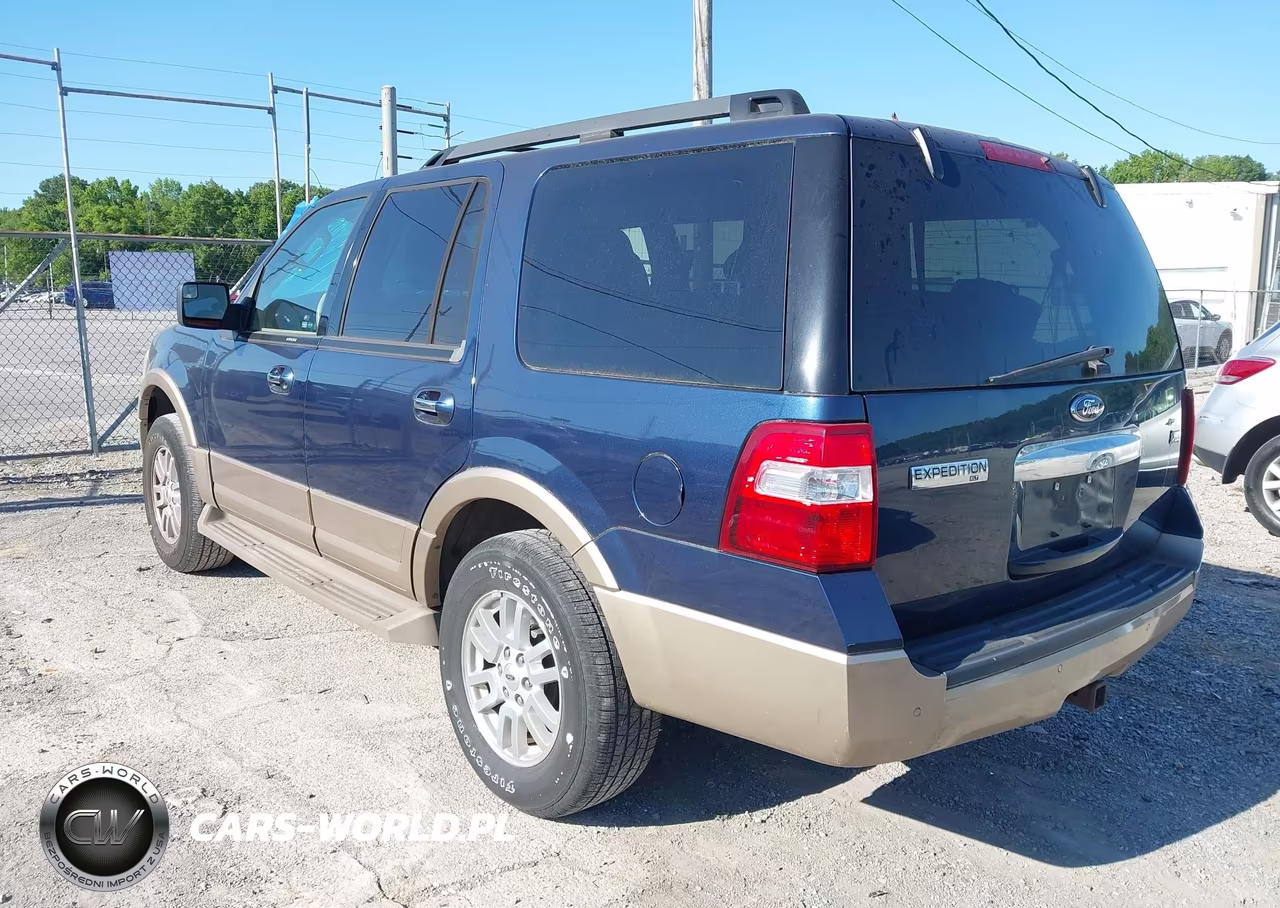2013 Ford Expedition Xlt VIN:1FMJU1H52DEF25046 - 3