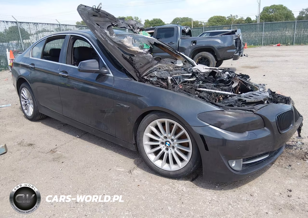 2013 BMW 528I xDrive