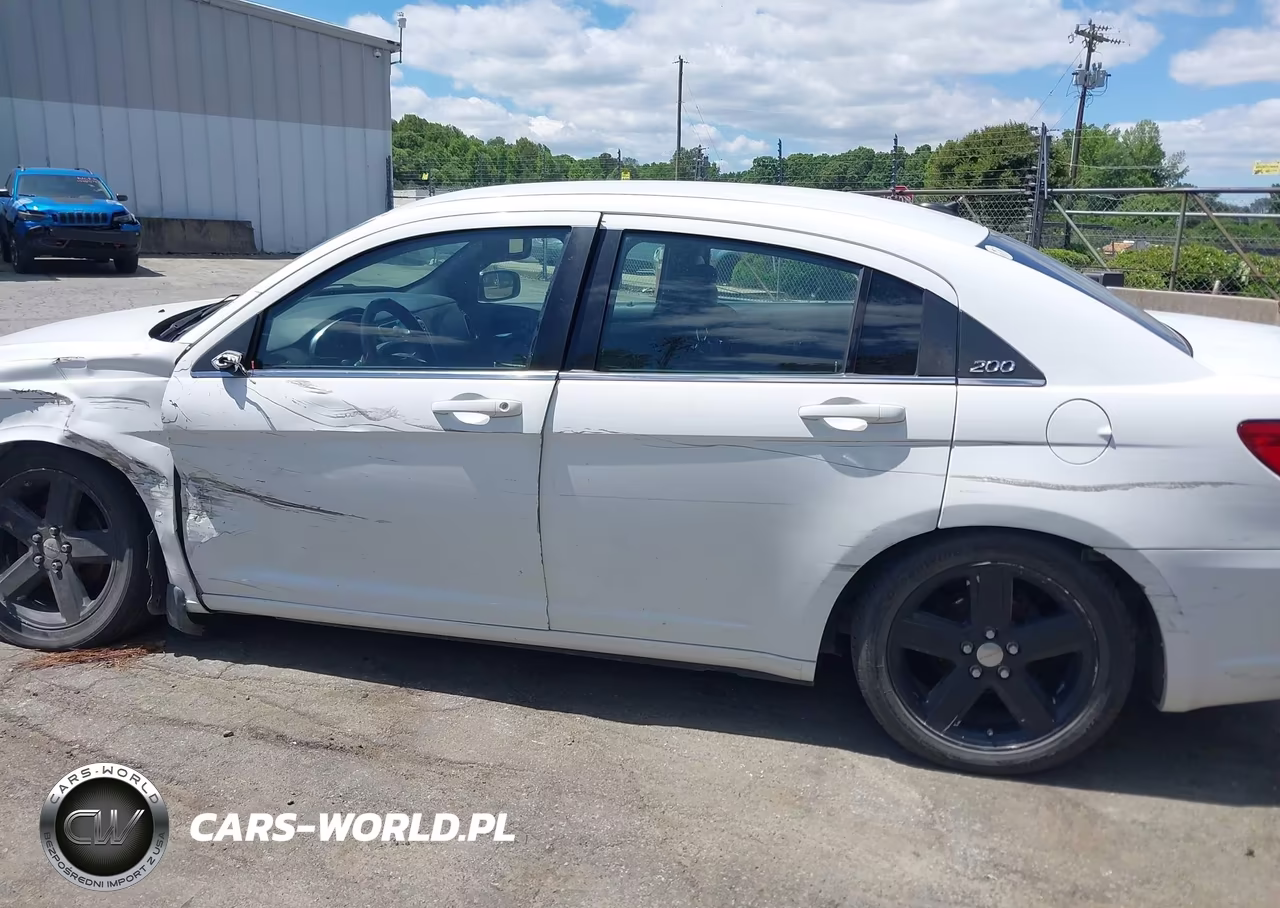 2014 Chrysler 200 Lx VIN:1C3CCBAB3EN143457 - 14