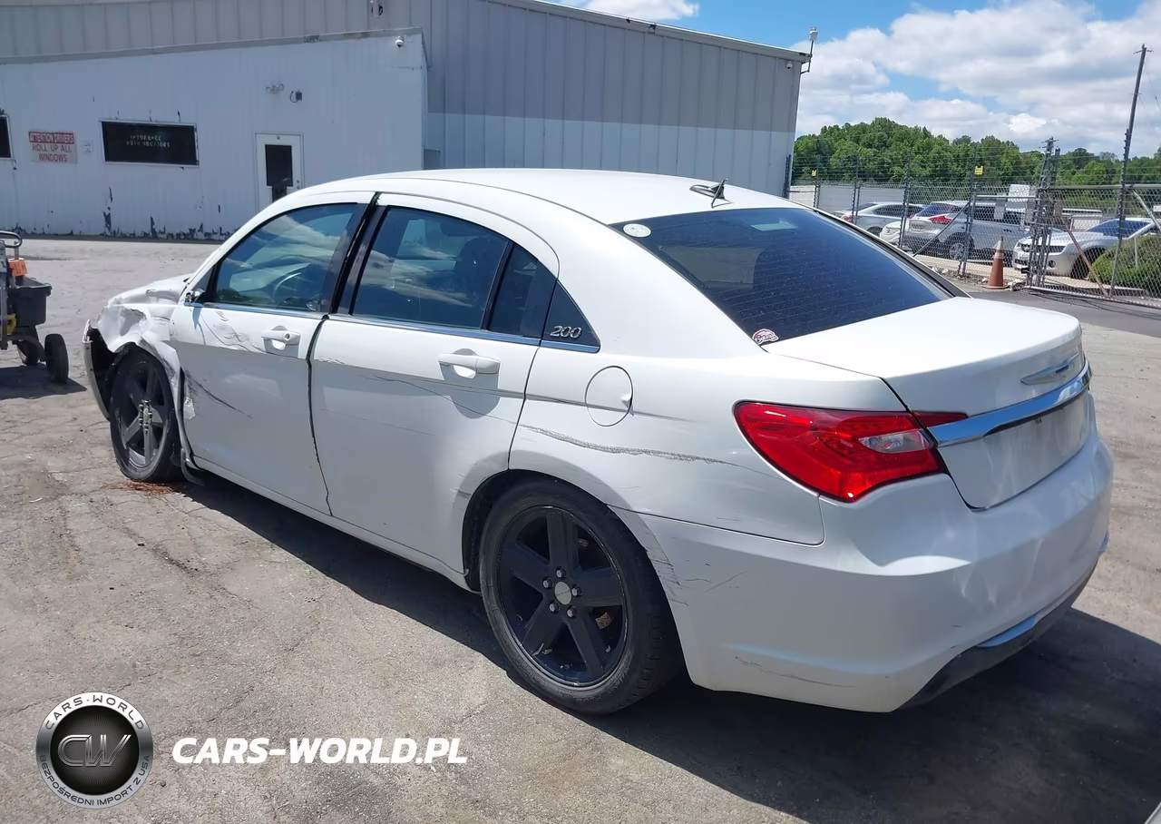 2014 Chrysler 200 Lx VIN:1C3CCBAB3EN143457 - 3