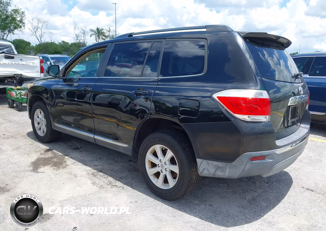 2011 Toyota Highlander VIN:5TDZA3EHXBS012273 - 3