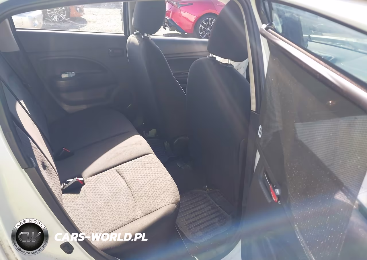 2018 Mitsubishi Mirage Es VIN:ML32A3HJ5JH010355 - 8