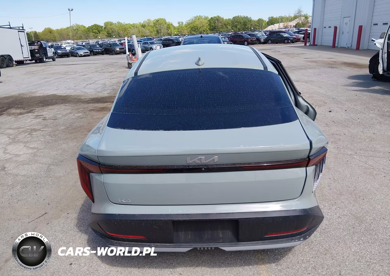 2025 Kia K4 Lxs VIN:3KPFT4DE8SE190476 - 17