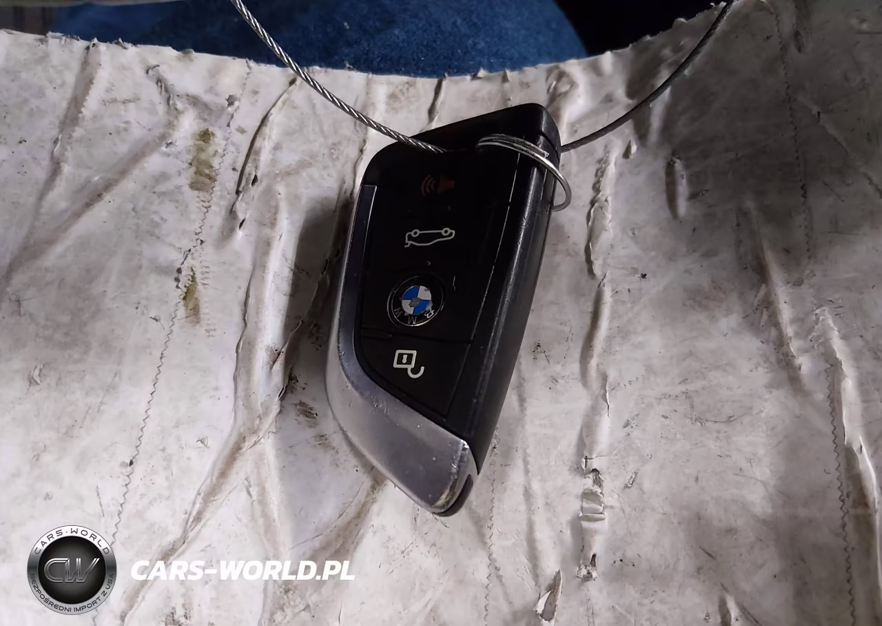 2018 BMW X1 Sdrive28I VIN:WBXHU7C35J5H45309 - 11