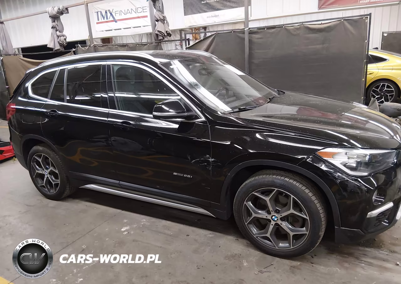 2018 BMW X1 Sdrive28I VIN:WBXHU7C35J5H45309 - 13