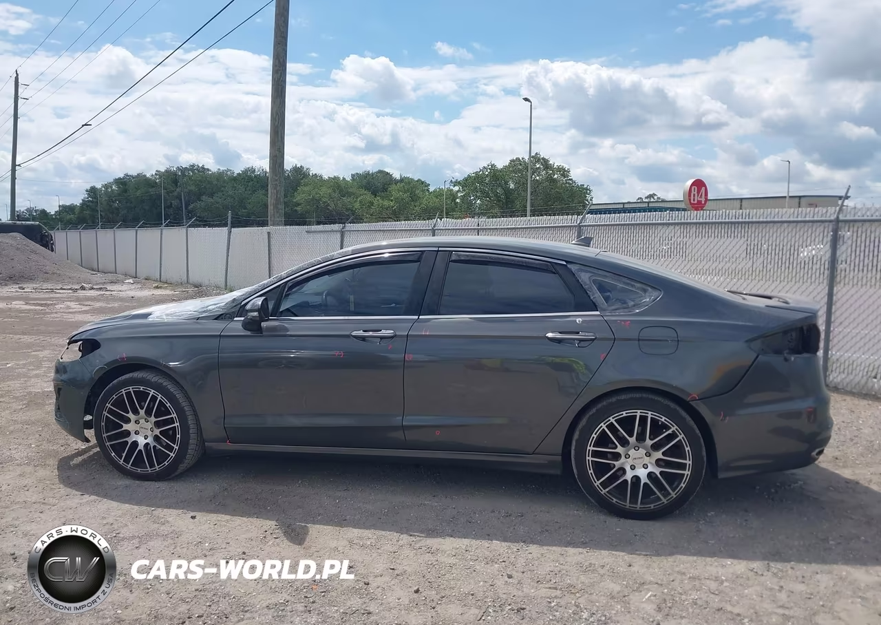 2019 Ford Fusion Titanium VIN:3FA6P0D99KR143343 - 15