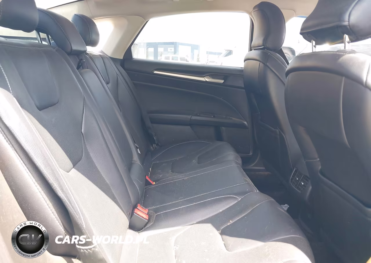 2019 Ford Fusion Titanium VIN:3FA6P0D99KR143343 - 8