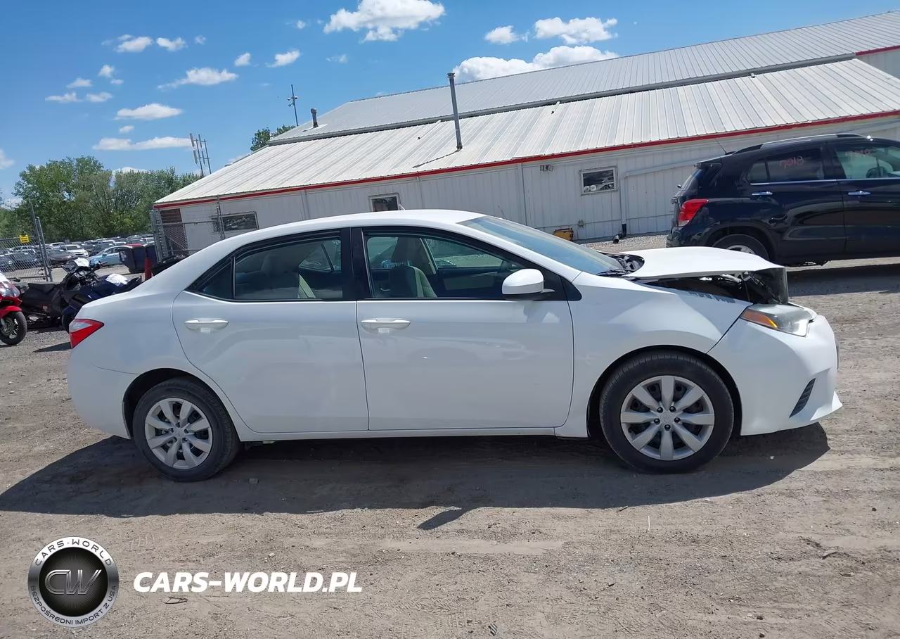 2016 Toyota Corolla Le VIN:5YFBURHE5GP484233 - 13