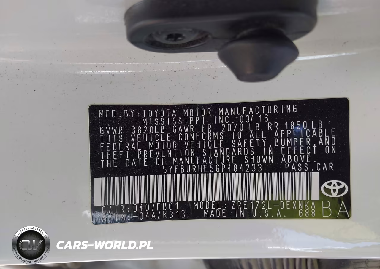 2016 Toyota Corolla Le VIN:5YFBURHE5GP484233 - 9