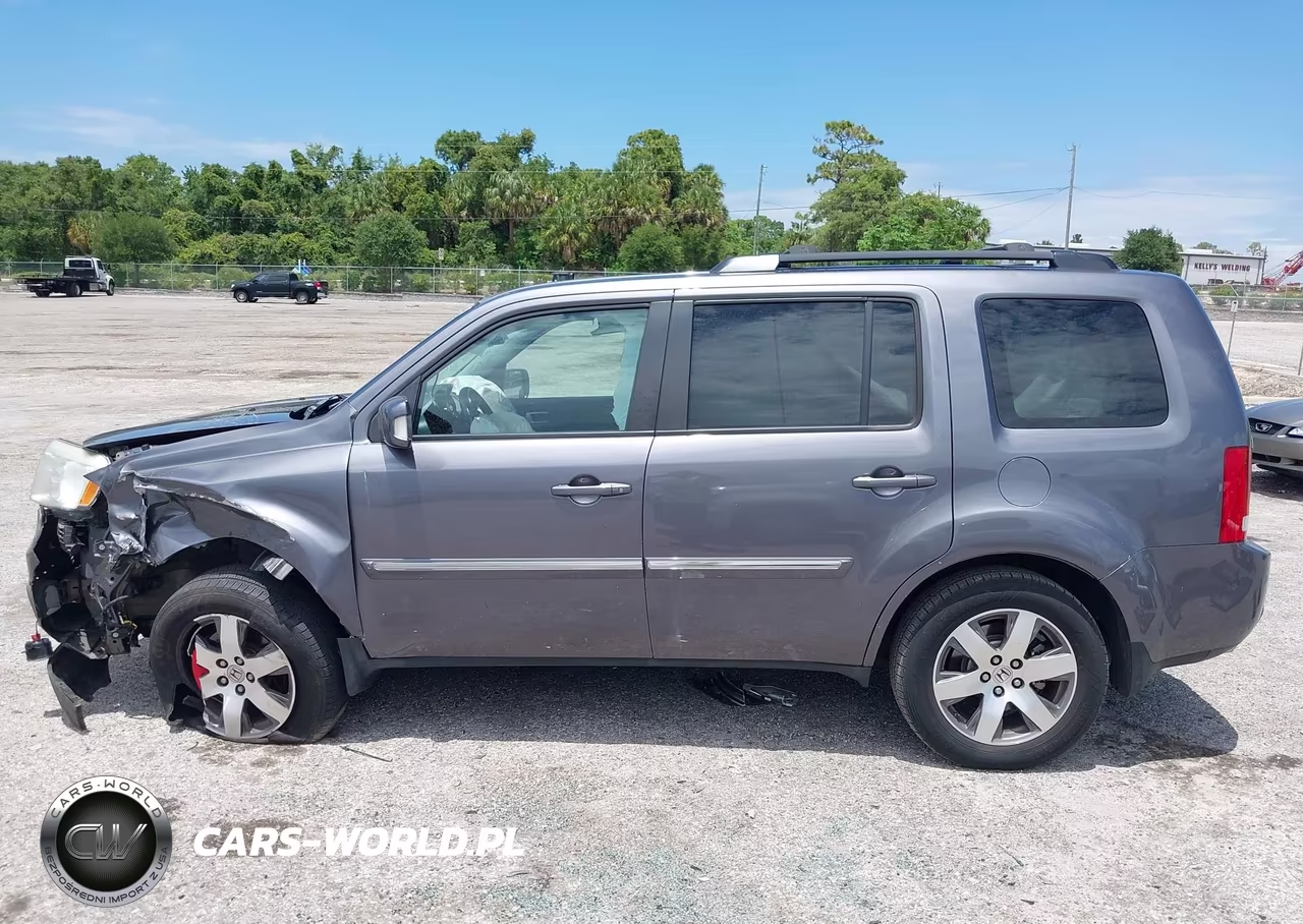 2015 Honda Pilot Touring VIN:5FNYF4H97FB033583 - 14
