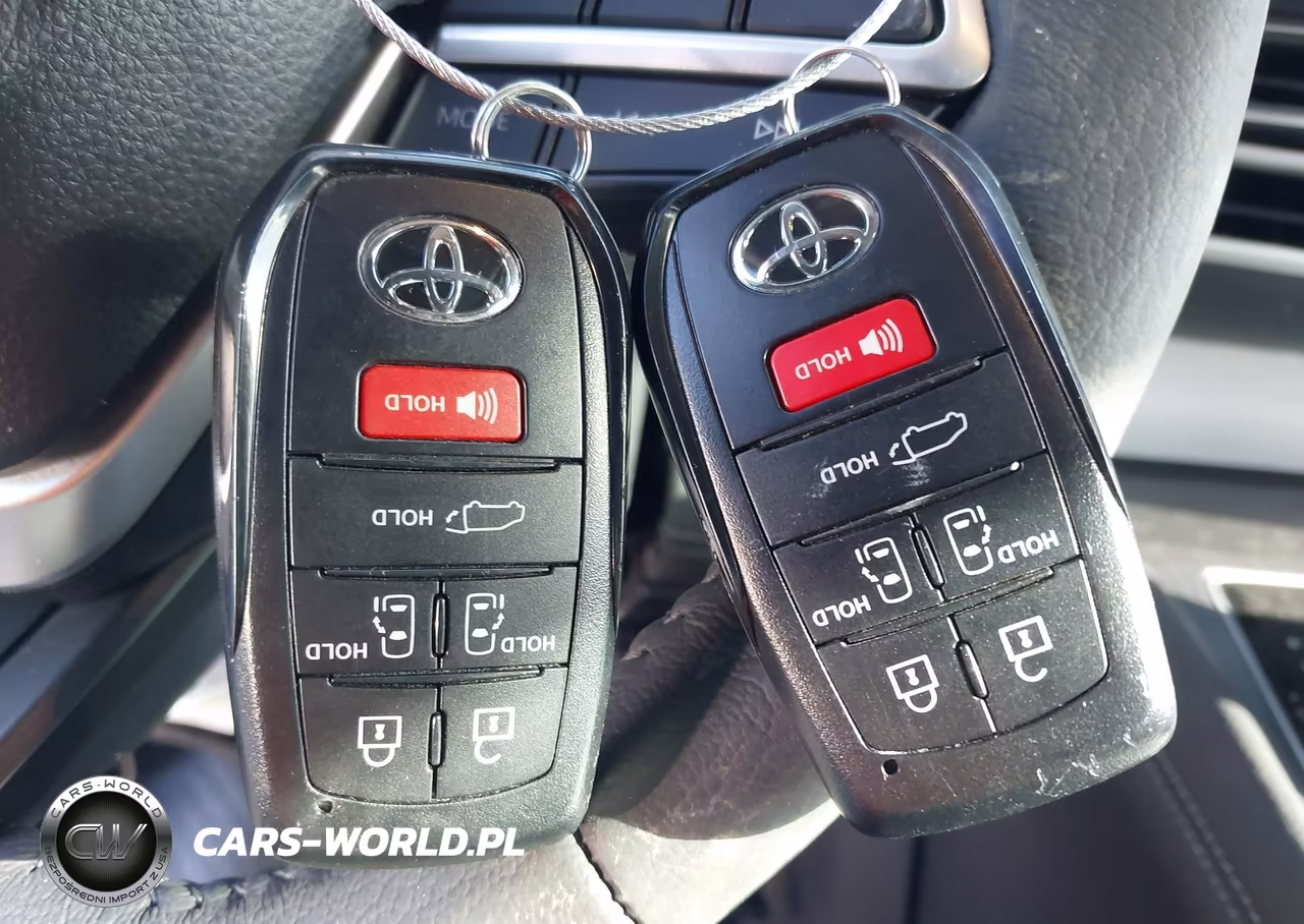 2026 Toyota Sienna Xle VIN:5TDYRKEC0TS294914 - 11
