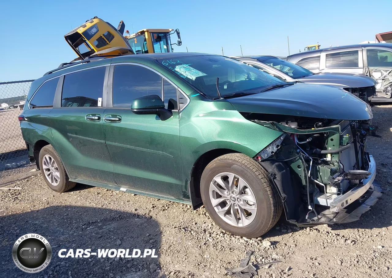 2026 Toyota Sienna Xle VIN:5TDYRKEC0TS294914 - 13